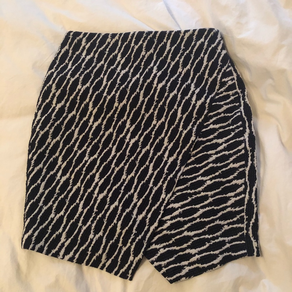 NWOT LOFT Petite Skirt